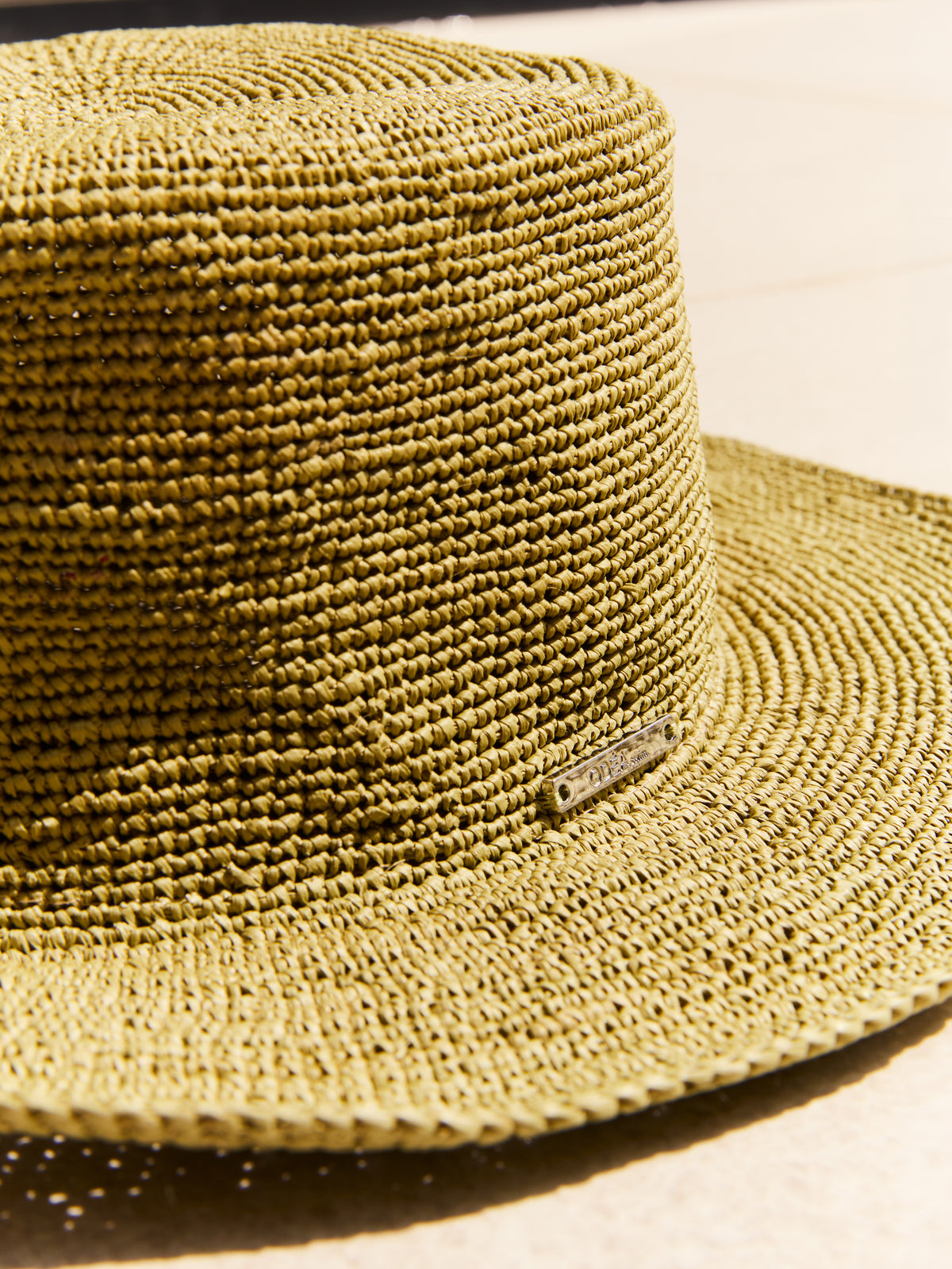 SOLARA OLIVE HAT